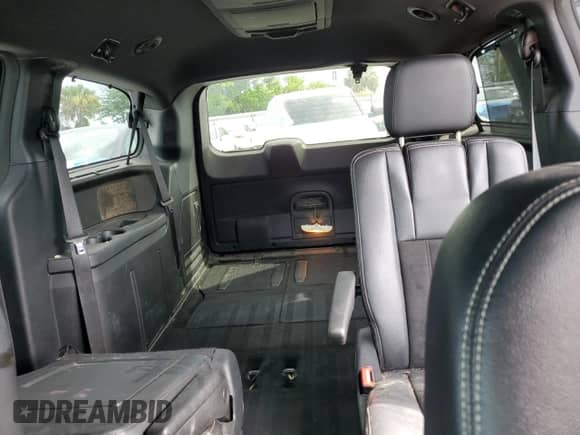 2014 Dodge Grand Caravan SXT 30th Anniversary with VIN 2C4RDGCGXER338483, listed as a Copart auction lot 71407945 with 180,975 mi miles and Salvage title. Bid and sale history available at DreamBid. Image 10.