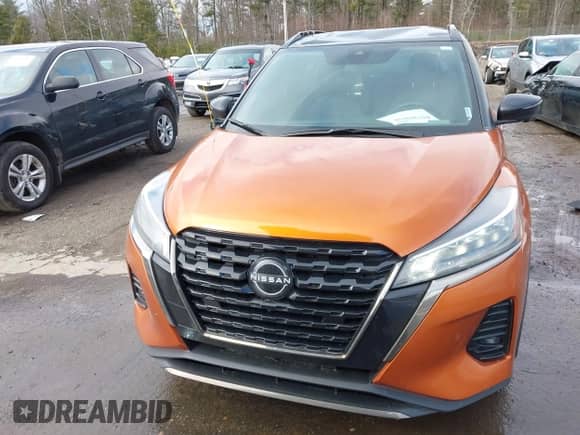 2022 Nissan Kicks SR z VIN 3N1CP5DV8NL497405, wystawiony jako IAAI lot #41745038 z przebiegiem 79 733 mil mil oraz . Historia ofert i sprzedaży dostępna na DreamBid. Obrazek 12.