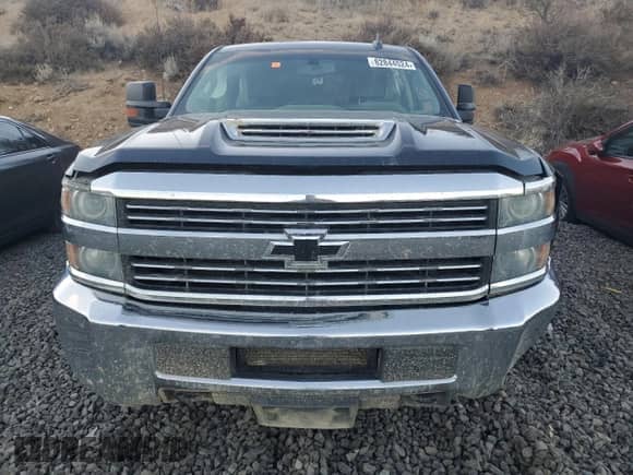 2018 Chevrolet Silverado 2500HD Work Truck с VIN 1GC1KUEY0JF102997, выставлен на аукционе Copart как лот 82844524 с пробегом 274 278 миль миль и Списание • Salvage title. История ставок и продаж доступна на DreamBid. Изображение 5.