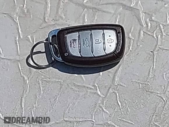 2018 Hyundai Sonata Limited z VIN 5NPE34AF4JH652163, wystawiony jako IAAI lot #42954526 z przebiegiem 116 221 mil mil oraz . Historia ofert i sprzedaży dostępna na DreamBid. Obrazek 11.