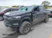 2024 Chevrolet Colorado 4WD ZR2 с VIN 1GCPTFEK3R1225197, выставлен на аукционе IAAI как лот 43184173 с пробегом 7 493 миль миль и . История ставок и продаж доступна на DreamBid. Изображение 2.