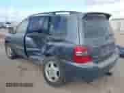 2006 Toyota Highlander w/3rd Row z VIN JTEEP21A660165186, wystawiony jako IAAI lot #43393453 z przebiegiem 171 977 mil mil oraz . Historia ofert i sprzedaży dostępna na DreamBid. Obrazek 3.