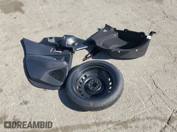 2022 Toyota Corolla XSE с VIN JTNC4MBE9N3190366, выставлен на аукционе Copart как лот 81278075 с пробегом 39 257 миль миль и Списание • Salvage title. История ставок и продаж доступна на DreamBid. Изображение 12.