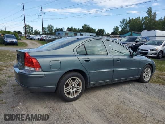 2005 Volvo S60 с VIN YV1RS592852437513, выставлен на аукционе Copart как лот 80942395 с пробегом 109 026 миль миль и Чистый • Clean title. История ставок и продаж доступна на DreamBid. Изображение 4.