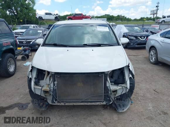 2015 Honda Odyssey EX с VIN 5FNRL5H49FB106699, выставлен на аукционе IAAI как лот 42581882 с пробегом 187 069 миль миль и . История ставок и продаж доступна на DreamBid. Изображение 13.