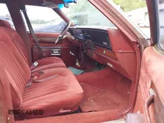 1990 Chevrolet Caprice с VIN 1G1BN54E9LR104492, выставлен на аукционе IAAI как лот 42442260 с пробегом 39 468 миль миль и . История ставок и продаж доступна на DreamBid. Изображение 5.