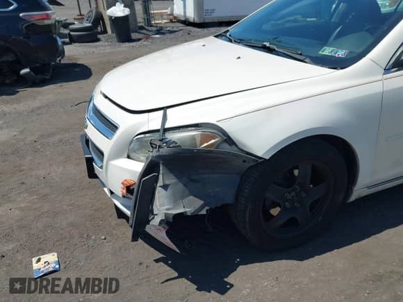 2010 Chevrolet Malibu 2LT z VIN 1G1ZD5EB7A4152458, wystawiony jako IAAI lot #42813430 z przebiegiem 115 225 mil mil oraz . Historia ofert i sprzedaży dostępna na DreamBid. Obrazek 6.