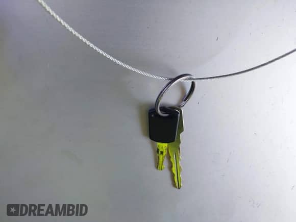 2004 Chevrolet Silverado 1500 LS с VIN 2GCEC19TX41341593, выставлен на аукционе IAAI как лот 42887375 с пробегом 236 076 миль миль и . История ставок и продаж доступна на DreamBid. Изображение 11.