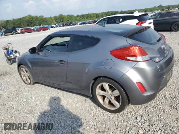 2014 Hyundai Veloster с VIN KMHTC6AD7EU218022, выставлен на аукционе Copart как лот 81737515 с пробегом 186 403 миль миль и Чистый • Clean title. История ставок и продаж доступна на DreamBid. Изображение 2.
