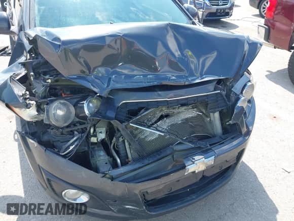 2015 Chevrolet Sonic LTZ с VIN 1G1JE5SB6F4116315, выставлен на аукционе IAAI как лот 42678545 с пробегом Не указан миль и . История ставок и продаж доступна на DreamBid. Изображение 6.