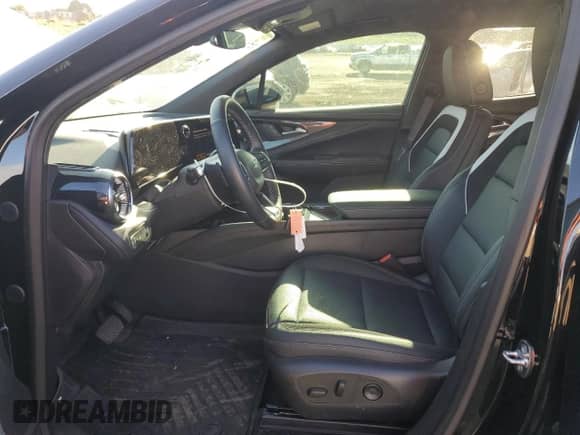 2025 Chevrolet Blazer EV AWD LT z VIN 3GNKDGRJ6SS178239, wystawiony jako Copart lot #71638355 z przebiegiem 8 031 mil mil oraz Szkoda całkowita • Salvage title. Historia ofert i sprzedaży dostępna na DreamBid. Obrazek 7.