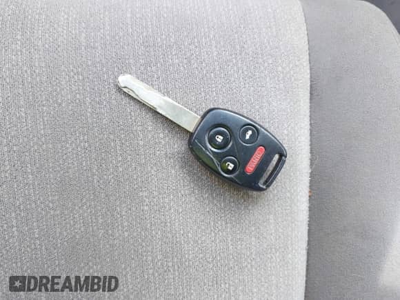 2009 Honda Accord LX-P with VIN 1HGCP26439A031962, listed as a IAAI auction lot 43222986 with 156,880 mi miles and . Bid and sale history available at DreamBid. Image 11.