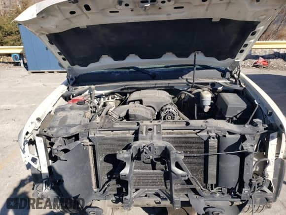 2010 Chevrolet Silverado 1500 LTZ with VIN 3GCRKTE35AG280985, listed as a Copart auction lot 47044095 with 295,086 mi miles and Clean title. Bid and sale history available at DreamBid. Image 11.