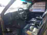 1998 Chevrolet Tahoe с VIN 1GNEK13R7WJ367763, выставлен на аукционе IAAI как лот 41442910 с пробегом 270 488 миль миль и . История ставок и продаж доступна на DreamBid. Изображение 5.