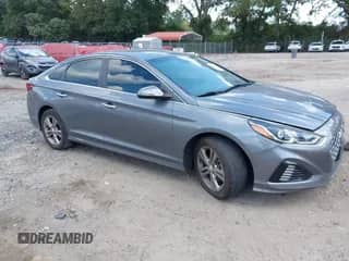 2019 Hyundai Sonata Limited with VIN 5NPE34AF3KH784154, listed as a IAAI auction lot 43119624 with 113,413 mi miles and . Bid and sale history available at DreamBid. Image 1.