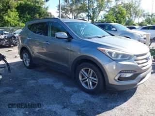 2018 Hyundai Santa Fe 2.4L с VIN 5XYZU3LB2JG514065, выставлен на аукционе IAAI как лот 43299680 с пробегом 107 992 миль миль и . История ставок и продаж доступна на DreamBid. Изображение 1.