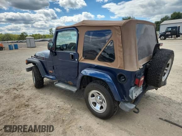 2003 Jeep Wrangler X z VIN 1J4FA39S33P356428, wystawiony jako Copart lot #70285135 z przebiegiem 147 788 mil mil oraz Szkoda całkowita • Salvage title. Historia ofert i sprzedaży dostępna na DreamBid. Obrazek 2.