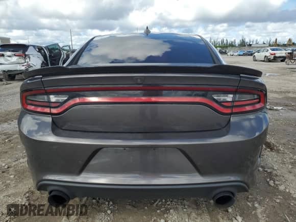 2020 Dodge Charger R/T z VIN 2C3CDXCT5LH162842, wystawiony jako Copart lot #86049425 z przebiegiem 61 142 mil mil oraz Szkoda całkowita • Salvage title. Historia ofert i sprzedaży dostępna na DreamBid. Obrazek 6.