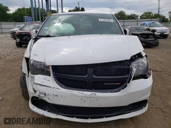 2017 Dodge Grand Caravan SE Plus с VIN 2C4RDGBG5HR586632, выставлен на аукционе Copart как лот 71101445 с пробегом 145 467 миль миль и Списание • Salvage title. История ставок и продаж доступна на DreamBid. Изображение 5.