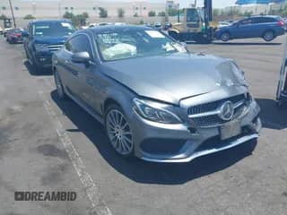 2017 Mercedes-Benz C 300 z VIN WDDWJ4JB6HF358345, wystawiony jako IAAI lot #42495563 z przebiegiem 95 752 mil mil oraz . Historia ofert i sprzedaży dostępna na DreamBid. Obrazek 1.