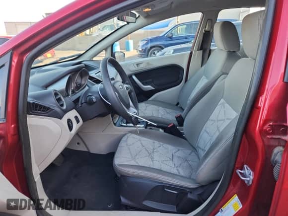 2012 Ford Fiesta SE с VIN 3FADP4BJ4CM126282, выставлен на аукционе Copart как лот 70578555 с пробегом 50 985 миль миль и Списание • Salvage title. История ставок и продаж доступна на DreamBid. Изображение 7.