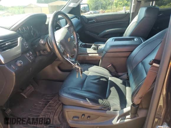 2016 Chevrolet Suburban LT с VIN 1GNSCHKC4GR422923, выставлен на аукционе Copart как лот 69990235 с пробегом 100 146 миль миль и Списание • Salvage title. История ставок и продаж доступна на DreamBid. Изображение 7.