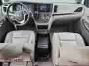 2015 Toyota Sienna XLE with VIN 5TDYK3DC6FS576944, listed as a Copart auction lot 86149425 with 57,182 mi miles and Salvage title. Bid and sale history available at DreamBid. Image 8.