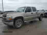 2002 Chevrolet Silverado 2500HD LS z VIN 1GCHK23G22F118262, wystawiony jako Copart lot #85195324 z przebiegiem 245 570 mil mil oraz Szkoda całkowita • Salvage title. Historia ofert i sprzedaży dostępna na DreamBid. Obrazek 1.
