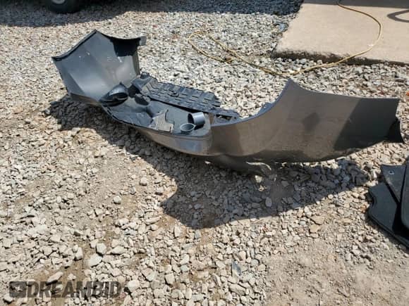 2012 Hyundai Elantra GLS с VIN KMHDH4AE1CU306208, выставлен на аукционе Copart как лот 84420015 с пробегом 230 046 миль миль и Списание • Salvage title. История ставок и продаж доступна на DreamBid. Изображение 12.