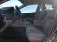 2014 Toyota Camry SE с VIN 4T1BF1FK9EU314845, выставлен на аукционе Copart как лот 84182545 с пробегом 261 398 миль миль и Списание • Salvage title. История ставок и продаж доступна на DreamBid. Изображение 7.