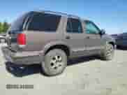 1998 Chevrolet Blazer LS with VIN 1GNDT13W4W2133251, listed as a Copart auction lot 64845125 with Not provided miles and Salvage title. Bid and sale history available at DreamBid. Image 3.