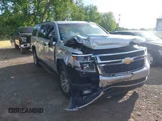 2019 Chevrolet Suburban LT с VIN 1GNSKHKCXKR301647, выставлен на аукционе IAAI как лот 42285230 с пробегом 111 342 миль миль и . История ставок и продаж доступна на DreamBid. Изображение 1.