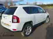 2016 Jeep Compass High Altitude с VIN 1C4NJDEB5GD762568, выставлен на аукционе IAAI как лот 43437672 с пробегом 184 180 миль миль и . История ставок и продаж доступна на DreamBid. Изображение 4.