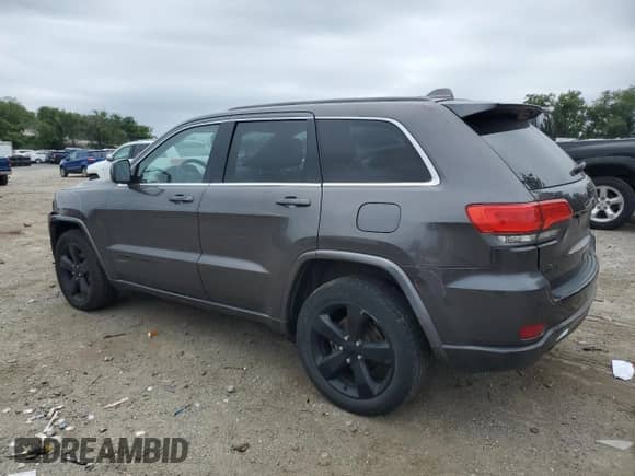 2014 Jeep Grand Cherokee Laredo z VIN 1C4RJFAG2EC527904, wystawiony jako Copart lot #68935435 z przebiegiem 164 107 mil mil oraz Szkoda całkowita • Salvage title. Historia ofert i sprzedaży dostępna na DreamBid. Obrazek 2.