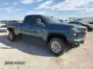 2024 Chevrolet Silverado 3500 с VIN 1GC5YSE71RF278965, выставлен на аукционе Copart как лот 77551444 с пробегом 6 239 миль миль и Списание • Salvage title. История ставок и продаж доступна на DreamBid. Изображение 4.