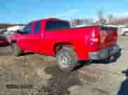 2008 Chevrolet Silverado 1500 2LT z VIN 2GCEK19J881115592, wystawiony jako IAAI lot #43531469 z przebiegiem 134 836 mil mil oraz . Historia ofert i sprzedaży dostępna na DreamBid. Obrazek 3.
