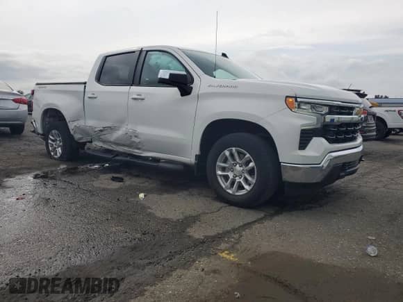 2023 Chevrolet Silverado 1500 LT with VIN 1GCPDKEK4PZ189007, listed as a Copart auction lot 67076105 with 10,698 mi miles and Salvage title. Bid and sale history available at DreamBid. Image 4.