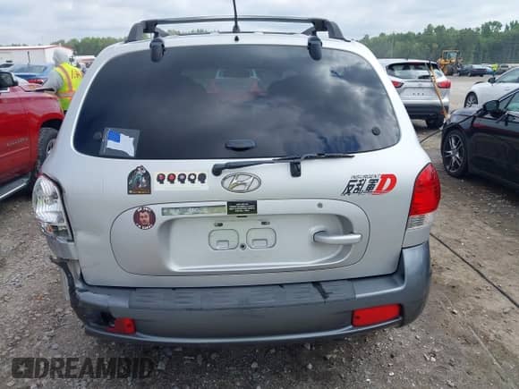 2006 Hyundai Santa Fe GLS z VIN KM8SC73D86U048169, wystawiony jako IAAI lot #42604277 z przebiegiem 124 682 mil mil oraz . Historia ofert i sprzedaży dostępna na DreamBid. Obrazek 16.