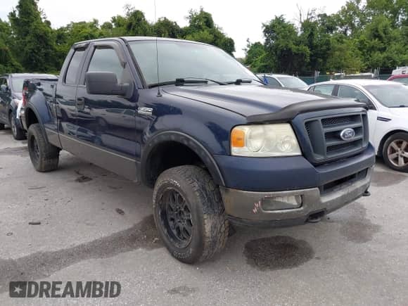2005 Ford F-150 XLT с VIN 1FTPX04535KC99043, выставлен на аукционе IAAI как лот 43569750 с пробегом 200 722 миль миль и . История ставок и продаж доступна на DreamBid. Изображение 1.