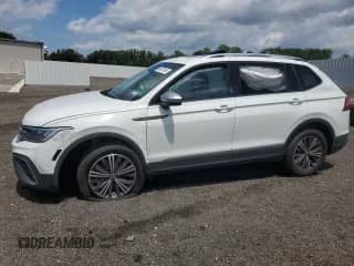 2024 Volkswagen Tiguan Wolfsburg Edition с VIN 3VVAB7AX1RM208533, выставлен на аукционе Copart как лот 64897595 с пробегом 3 494 миль миль и Списание • Salvage title. История ставок и продаж доступна на DreamBid. Изображение 1.