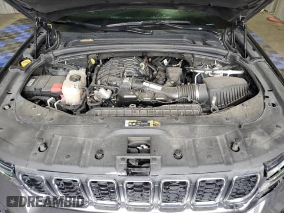 2023 Jeep Grand Cherokee Laredo with VIN 1C4RJHAGXPC621348, listed as a Copart auction lot 67933185 with 64,197 mi miles and Clean title. Bid and sale history available at DreamBid. Image 12.