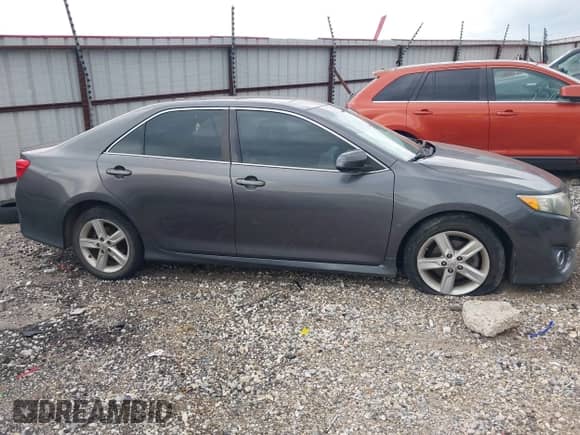 2013 Toyota Camry L with VIN 4T1BF1FK0DU680000, listed as a IAAI auction lot 43052559 with Not provided miles and . Bid and sale history available at DreamBid. Image 12.