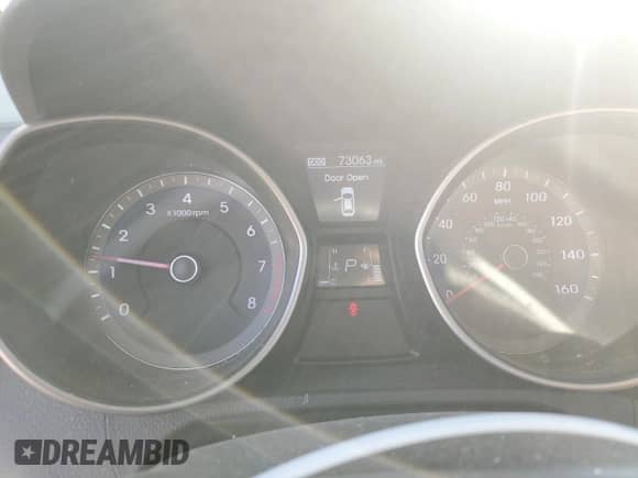 2013 Hyundai Elantra с VIN KMHD35LE6DU087510, выставлен на аукционе Copart как лот 86688755 с пробегом 73 063 миль миль и Списание • Salvage title. История ставок и продаж доступна на DreamBid. Изображение 9.