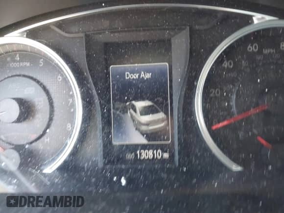 2017 Toyota Camry XLE z VIN 4T1BF1FK7HU451173, wystawiony jako IAAI lot #43172057 z przebiegiem 130 810 mil mil oraz . Historia ofert i sprzedaży dostępna na DreamBid. Obrazek 7.