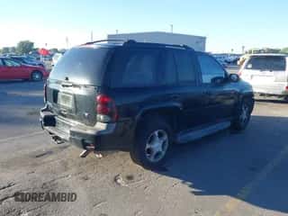 2006 Chevrolet TrailBlazer LT with VIN 1GNDS13S862341519, listed as a IAAI auction lot 43407733 with 185,093 mi miles and . Bid and sale history available at DreamBid. Image 4.