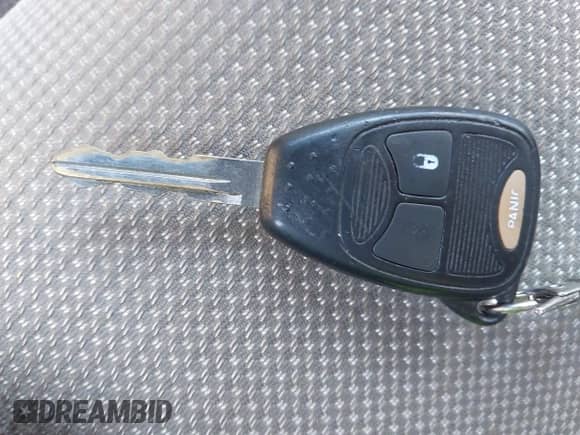 2010 Dodge Caliber SXT with VIN 1B3CB4HA4AD632362, listed as a IAAI auction lot 43130784 with 192,276 mi miles and . Bid and sale history available at DreamBid. Image 11.