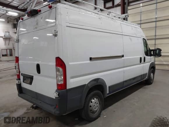 2018 Ram ProMaster Cargo with VIN 3C6TRVDG8JE136299, listed as a IAAI auction lot 43359337 with 156,728 mi miles and . Bid and sale history available at DreamBid. Image 4.