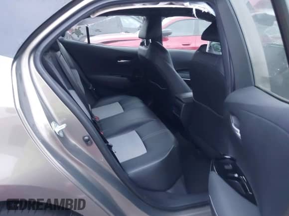 2020 Toyota Corolla XSE с VIN JTNC4RBE4L3089424, выставлен на аукционе IAAI как лот 43375904 с пробегом 41 580 миль миль и . История ставок и продаж доступна на DreamBid. Изображение 8.