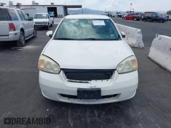 2007 Chevrolet Malibu 2LT z VIN 1G1ZT58N67F314120, wystawiony jako IAAI lot #43076828 z przebiegiem 202 492 mil mil oraz . Historia ofert i sprzedaży dostępna na DreamBid. Obrazek 6.