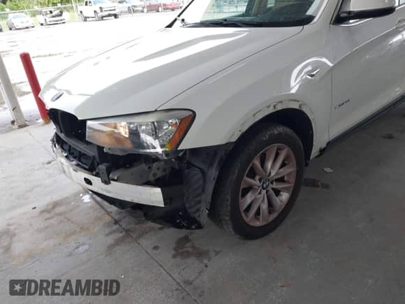 2016 BMW X3 sDrive28i with VIN 5UXWZ7C56G0T43355, listed as a IAAI auction lot 43370055 with 121,334 mi miles and . Bid and sale history available at DreamBid. Image 6.